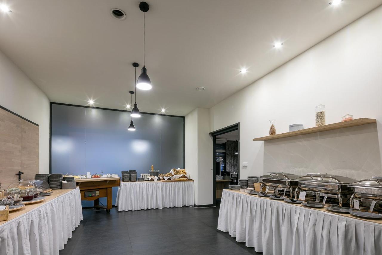 Wine Wellness Hotel Amande Густопече Экстерьер фото